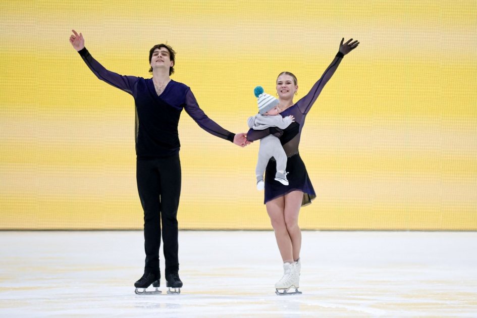 Трусова рассказала о переживаниях из-за роста сына
