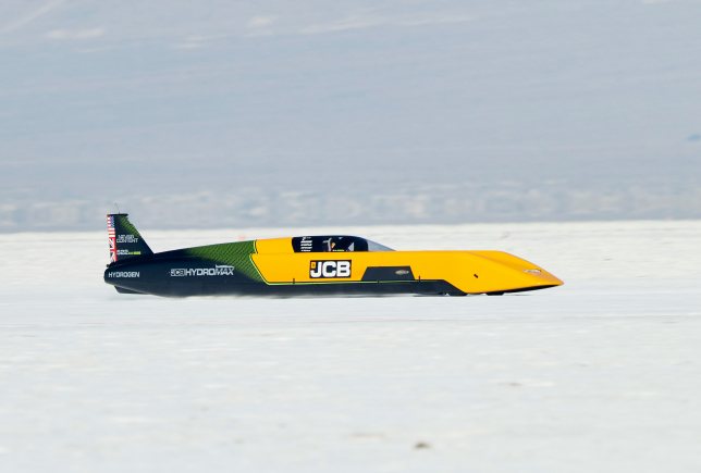 653,909 км/ч: JCB Hydromax установил рекорд скорости на водороде