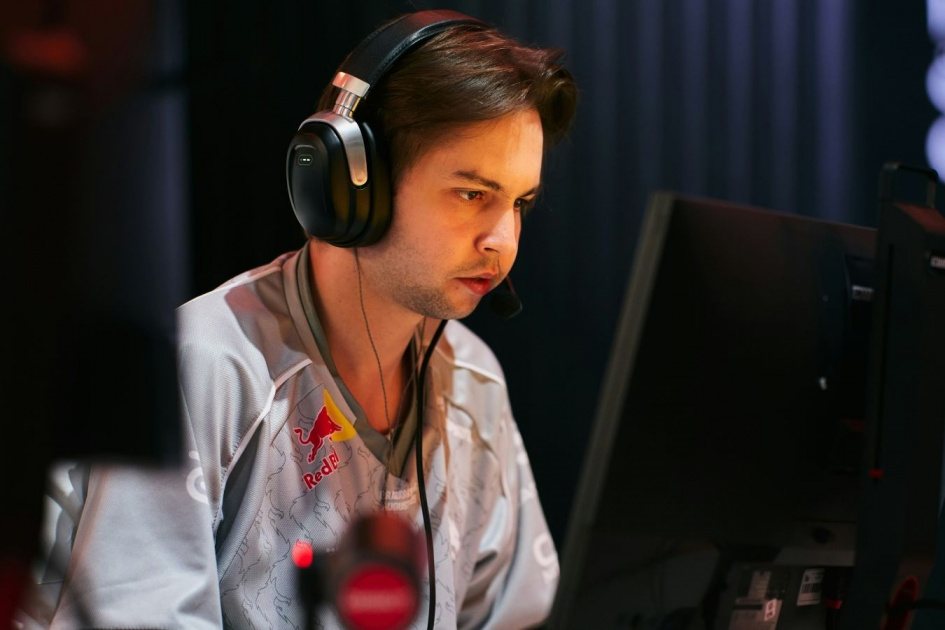 Esports World Cup 2026 по CS2: второй день определит первых участников плей-офф