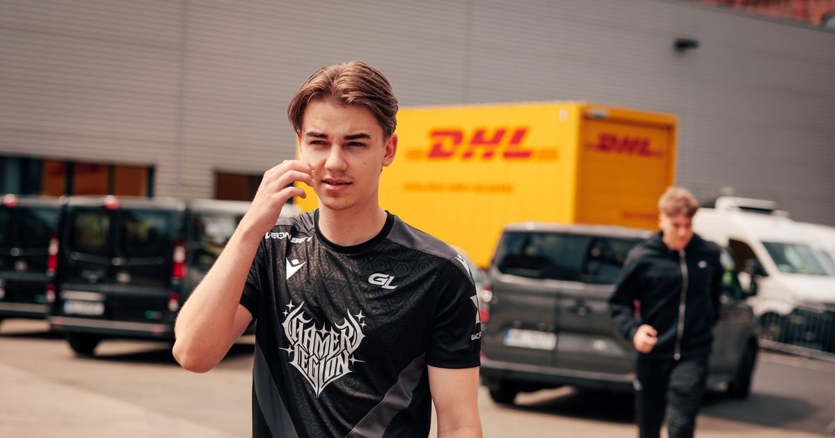 «Мне легче влиться в эту команду», — PR о переходе в MOUZ