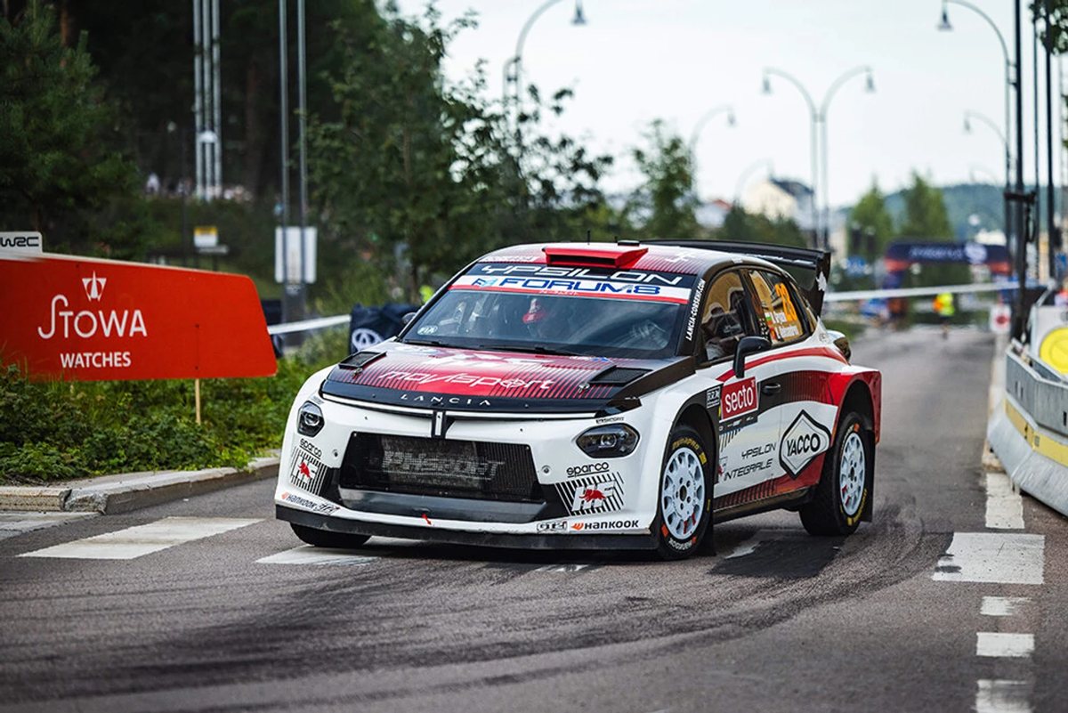 В WRC2 лидирует Грязин на «Лянче» — итальянцы вернулись в ралли