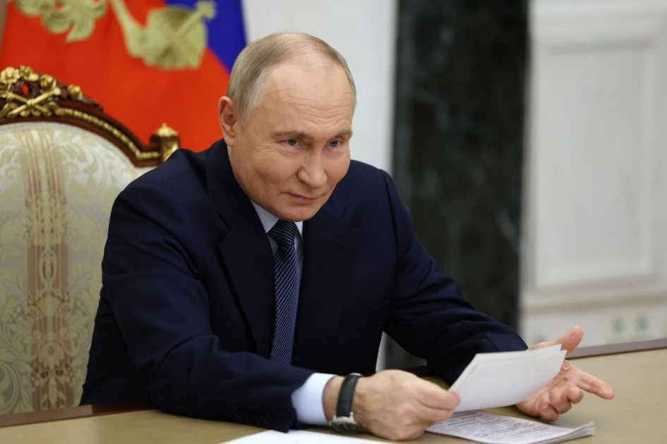 Владимир Путин поздравил с Днём физкультурника