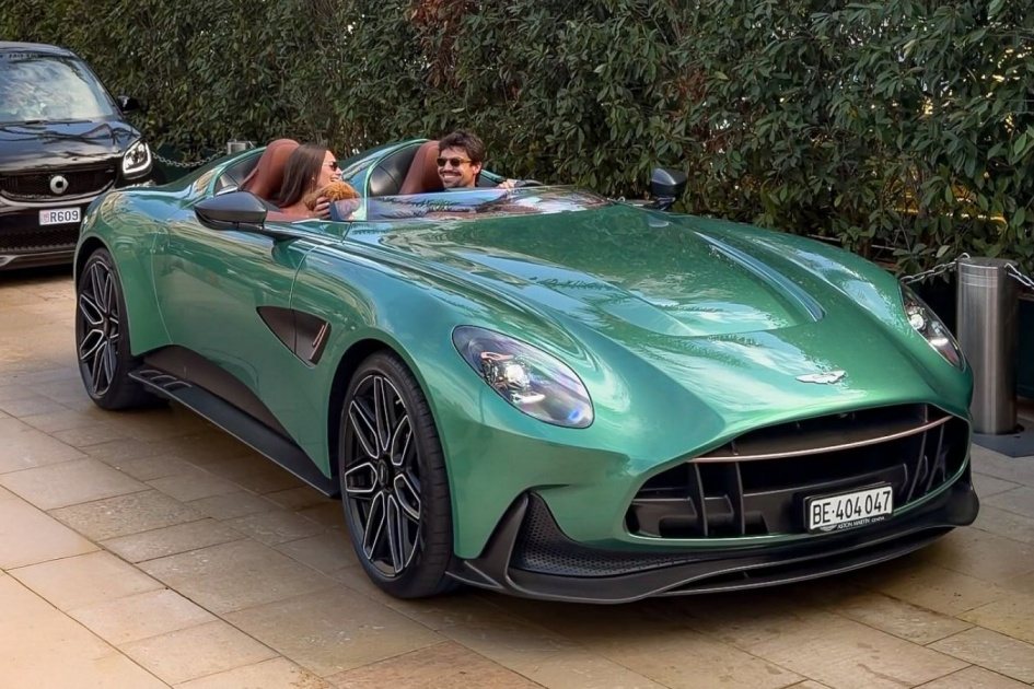 Лэнс Стролл проехал по Монако на редком Aston Martin DBR22