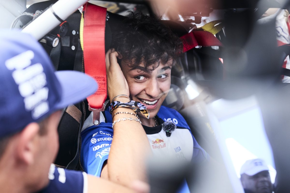 Арвид Линдблад заявил о желании участвовать в гонках IndyCar