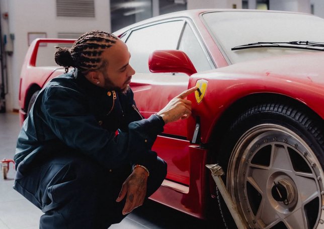 Льюис Хэмилтон купил Ferrari F40