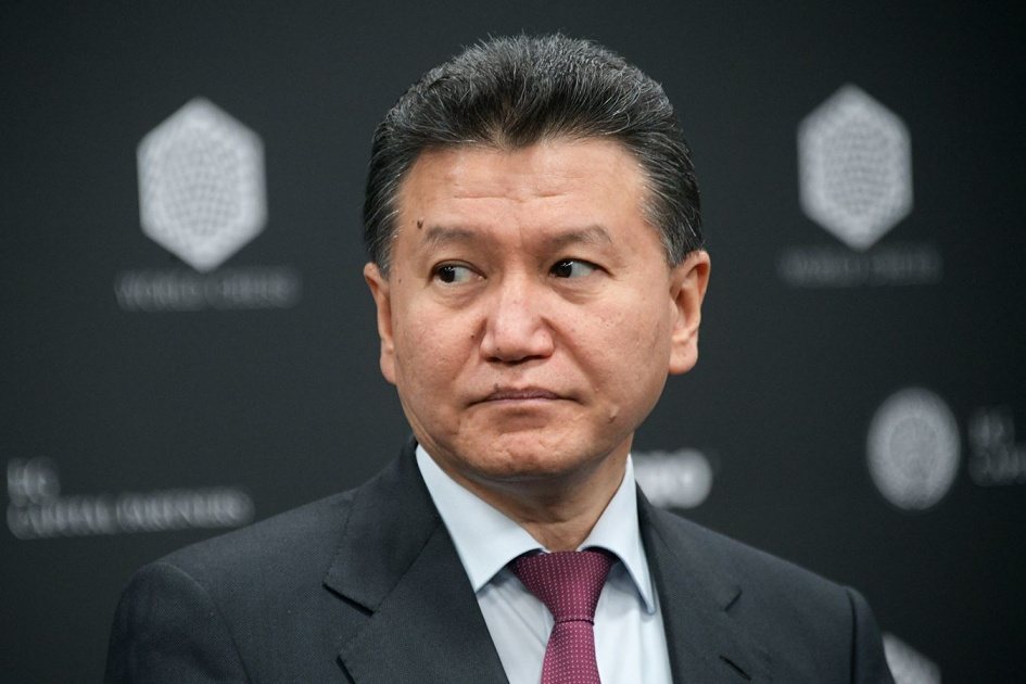 Кирсан Илюмжинов приостановил шахматную деятельность