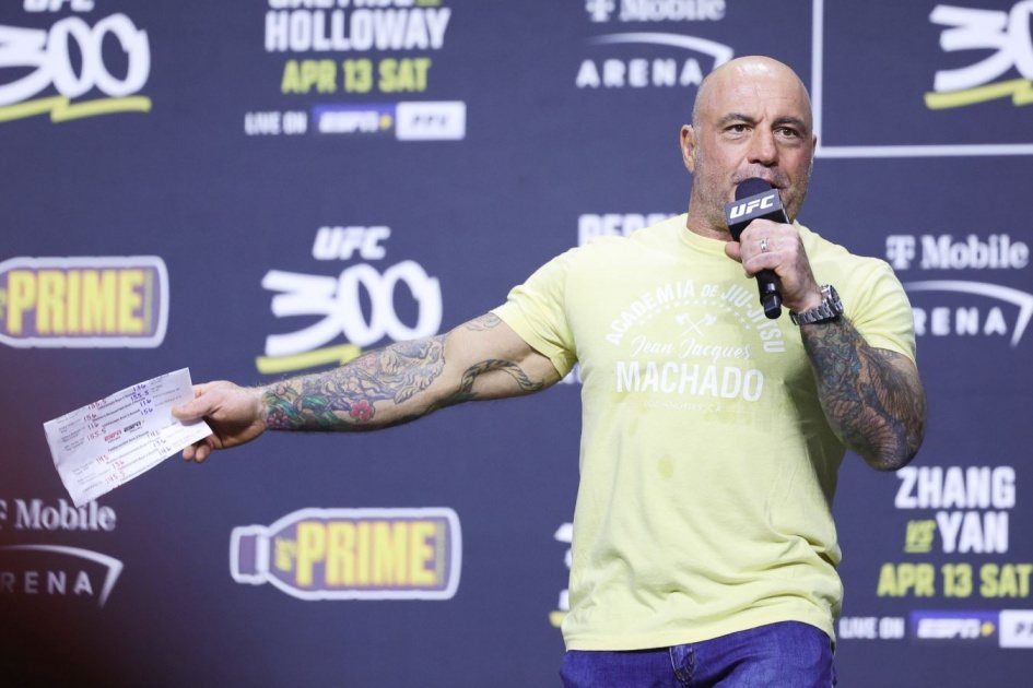Джо Роган считает, что Гарри может победить Махачева на UFC 330