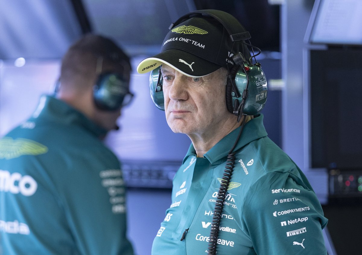 "Конец карьеры Ньюи", — Херберт о ситуации в Aston Martin
