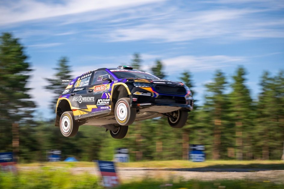Фурмо лидирует после первого дня Ралли Финляндии WRC