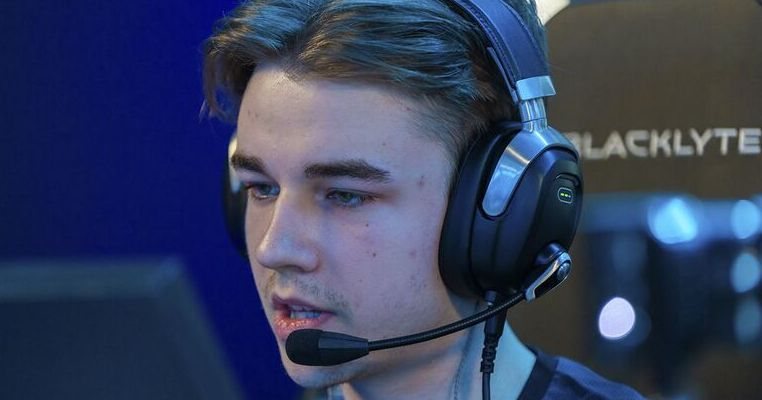MOUZ представила пятого игрока состава по CS2