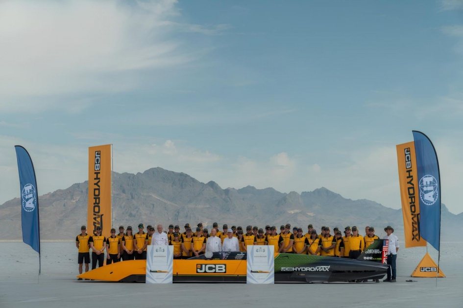 653,9 км/ч: JCB Hydromax установил рекорд скорости для водородных авто