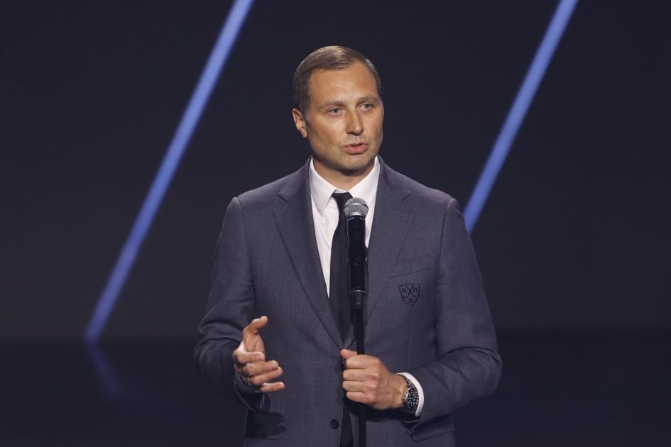 Морозов: ««Зимняя хоккейная классика» убивает состояние футбольного поля»
