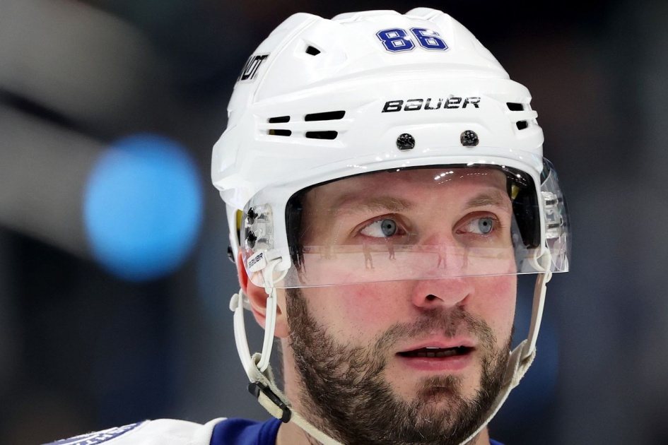 Кучеров признан лучшим крайним нападающим НХЛ по версии NHL Network