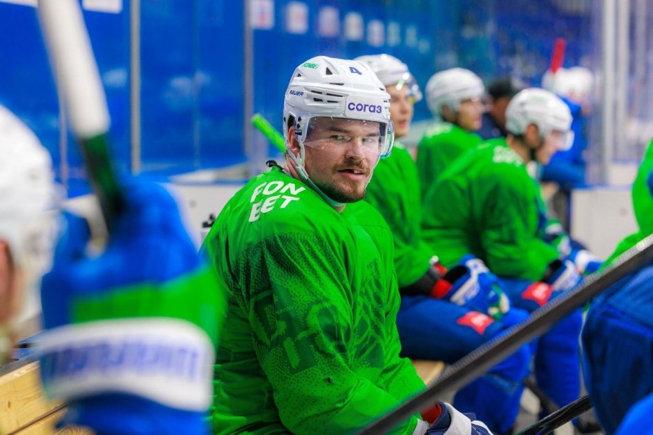 «Надо перезагрузить карьеру», — Алексеев о переходе в «Салават»