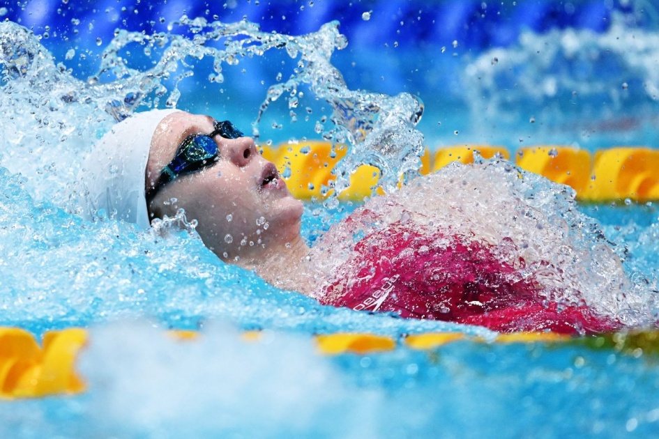 Гайфутдинова вышла в полуфинал ЧЕ-2026 на 100 м на спине