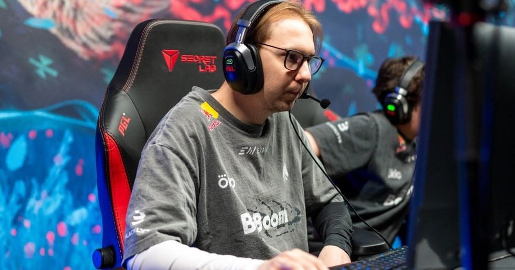 BlasterbI сыграет с Team Synapse за гранд-финал UNIVERSE by FISSURE