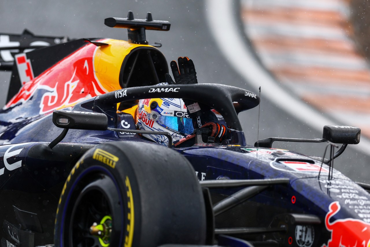Ферстаппен может покинуть Red Bull до 2030 года