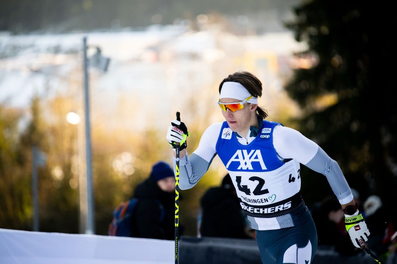 Глава FIS объяснил изменение правил допуска россиян
