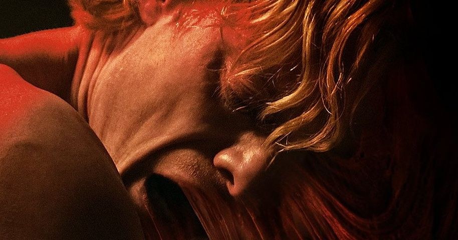 «Глиноликий»: Уорнер Брос выпустила трейлер хоррора о враге Бэтмена
