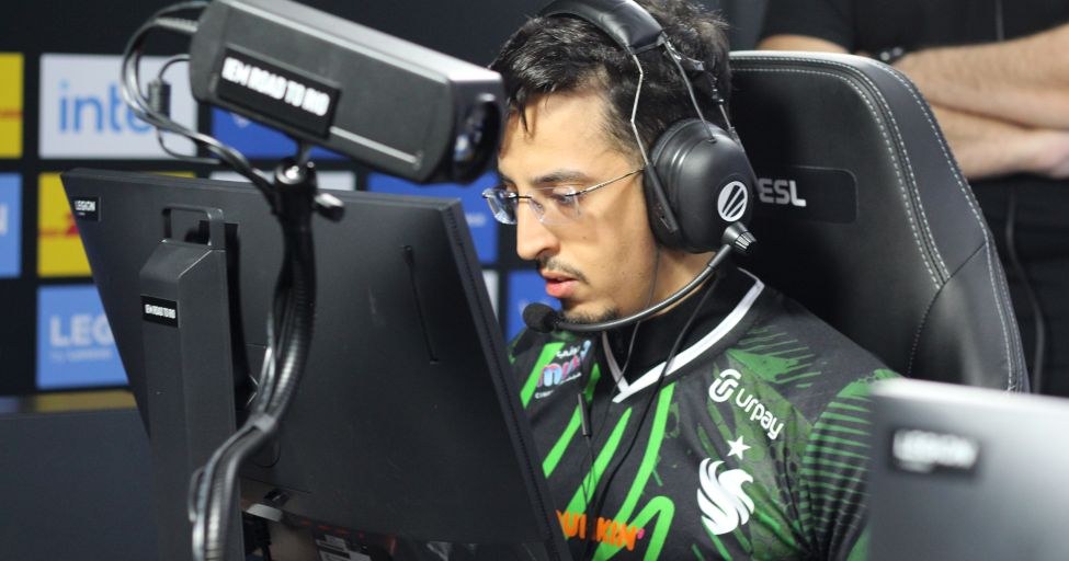 hAdji завершил карьеру игрока в CS