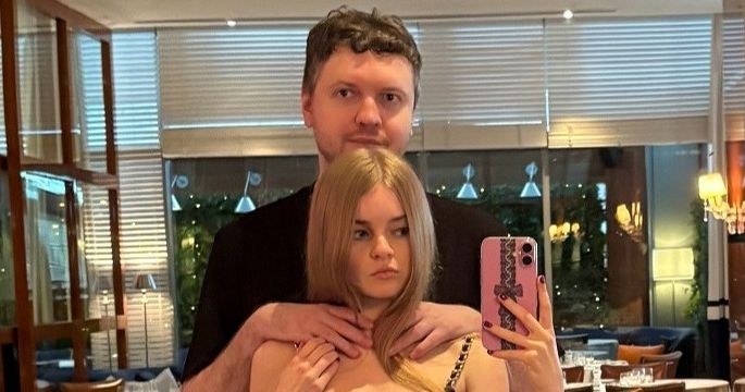 «Я и Минипутик» — Папич показал новое фото с девушкой из Дубая