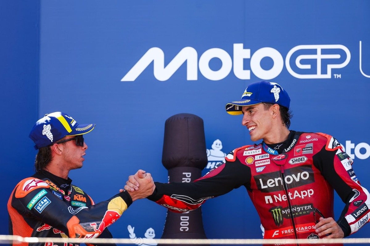 Педро Акоста: Марк Маркес должен выиграть титул MotoGP 2026 года