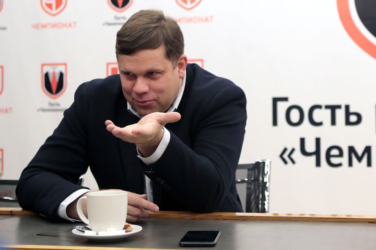Радимов прокомментировал завершение карьеры Дзюбой