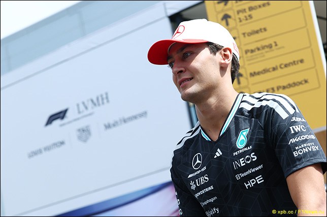 Расселл подтвердил равный подход Mercedes к гонщикам