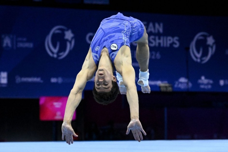 Российские гимнасты вышли с флагом в трансляции чемпионата мира