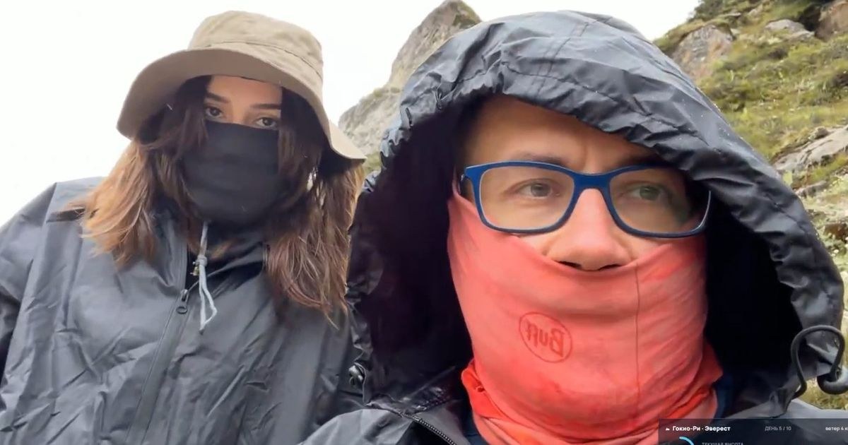 Стримеров Dmitry_Lixxx и Mabelend эвакуировали в Непале