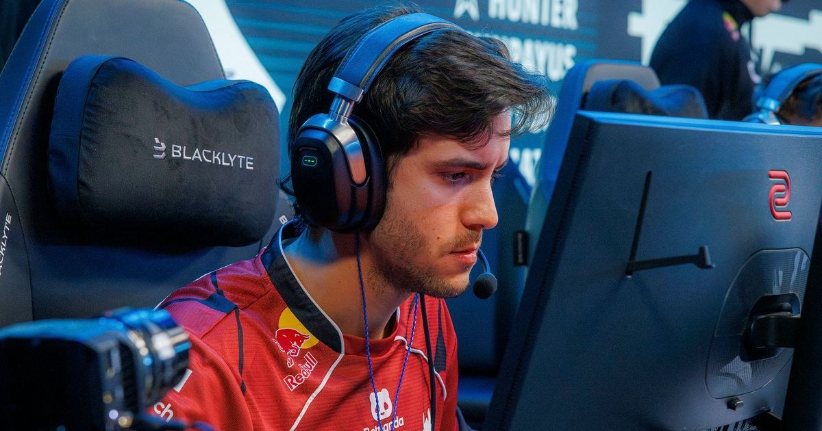 SunPayus проходит тесты в FUT Esports