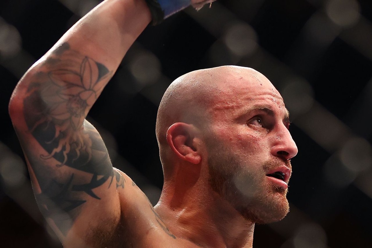 Волкановски встретится с Евлоевым на UFC 333 в октябре