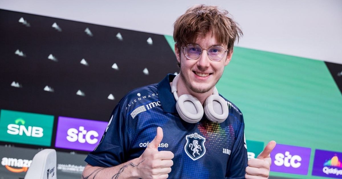 «Вы ещё увидите меня на сцене», — SabeRLight- о возвращении в Dota 2