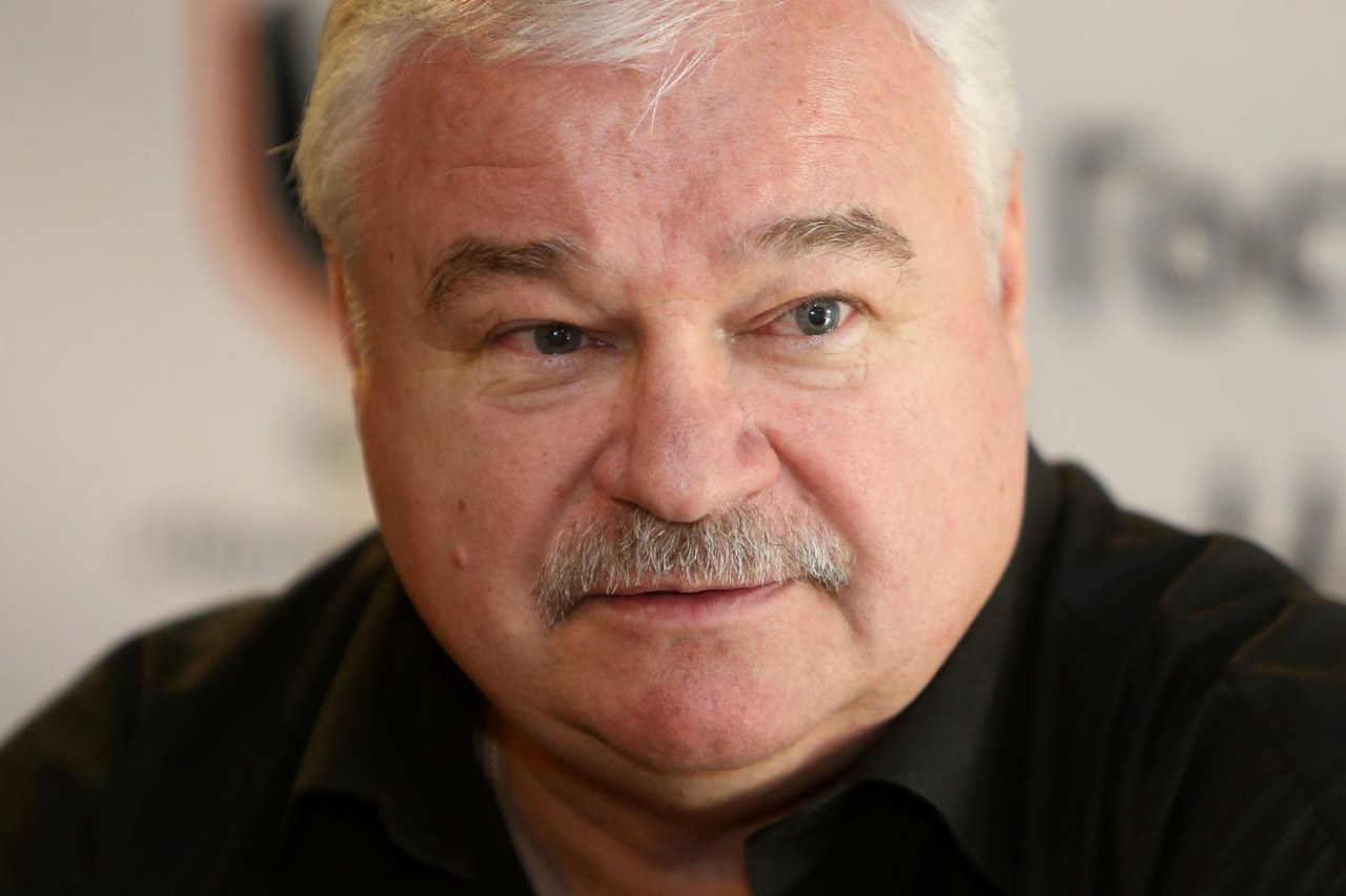 «Зачем перевоспитывать состоявшегося игрока?», — Плющев о словах Разина
