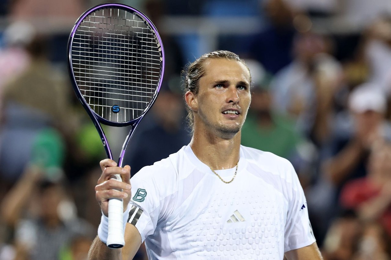 Зверев стал лидером ATP по числу пятисетовиков на ТБШ